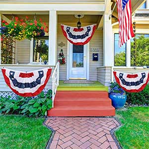 
4th of July porch decorations